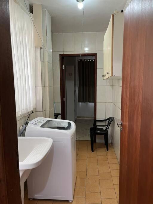 Apartamento Com Vista O Mar Com Garagem Pequena Balneario Camboriu