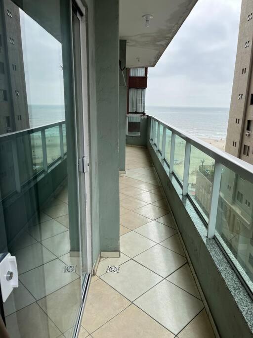 Com Vista O Mar Com Garagem Pequena * Balneario Camboriu
